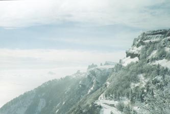 Вид на пик Ай-Петри зимой